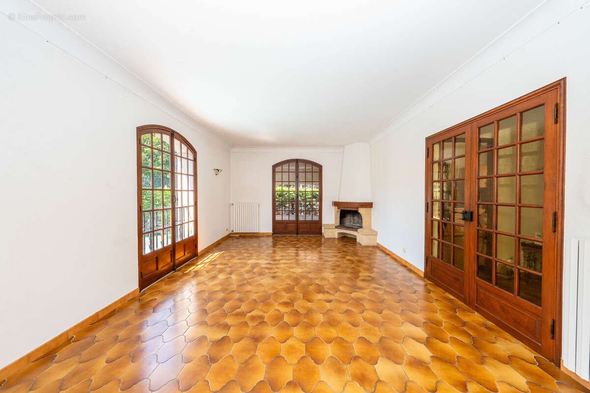 Maison à LA COLLE-SUR-LOUP