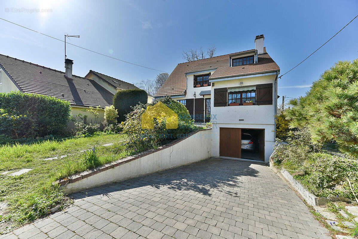 Maison à MORSANG-SUR-ORGE