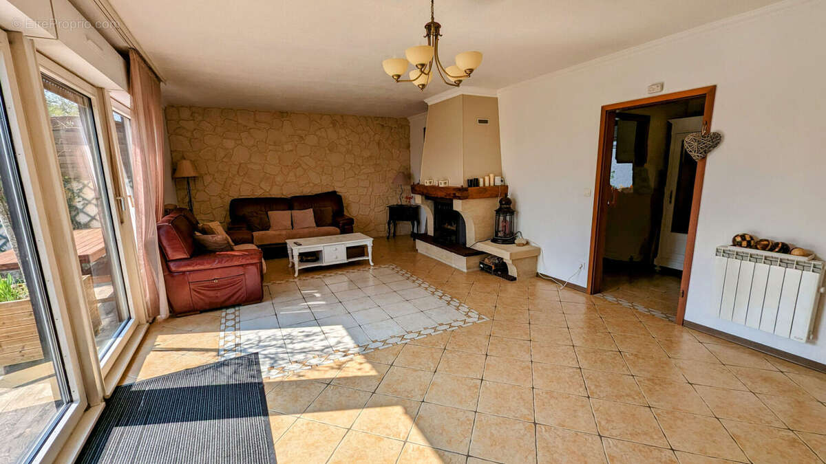 Maison à LUZARCHES