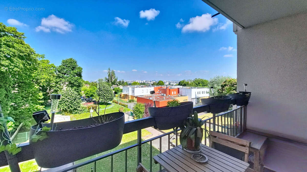 Appartement à LIMEIL-BREVANNES