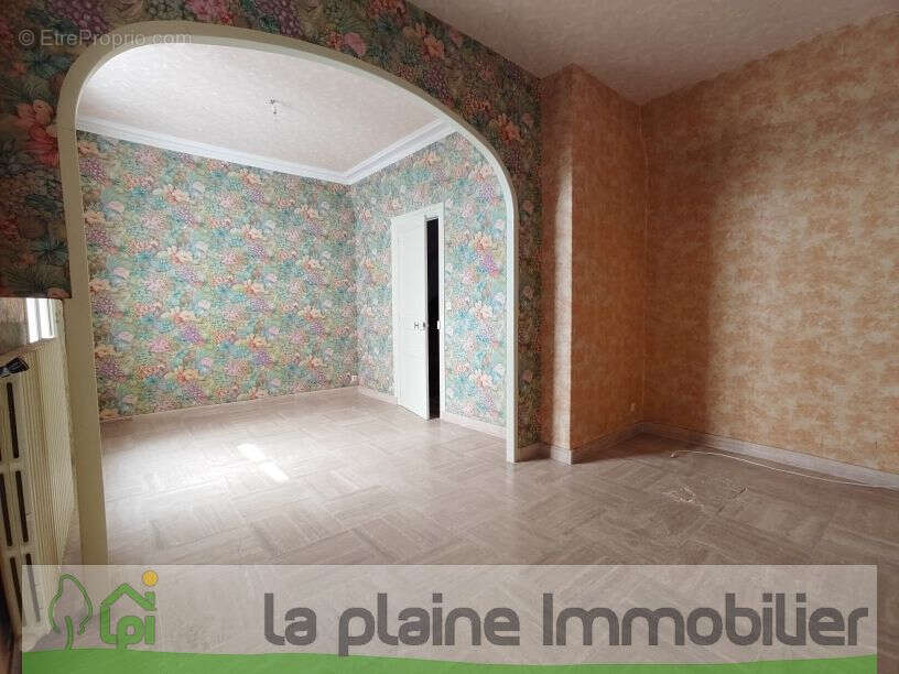 Maison à LA FERTE-MACE