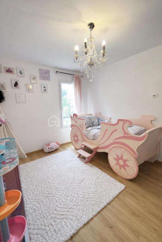 Maison à LIMEIL-BREVANNES