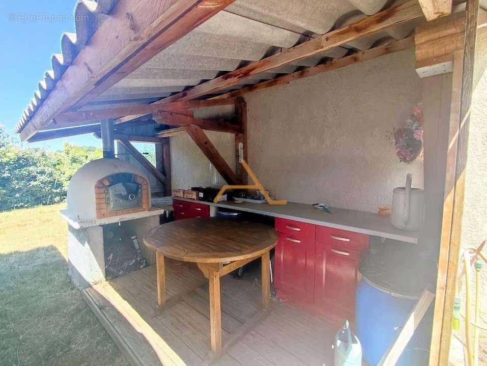 Maison à LA BEGUDE-DE-MAZENC