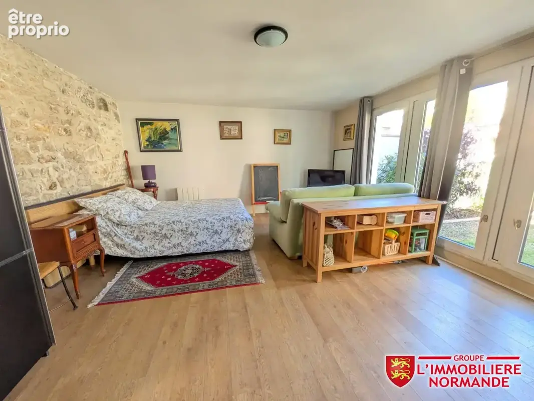 Maison de caractère avec dépendance - photo 19