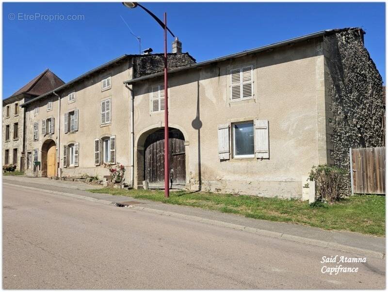 Maison à MAZELEY