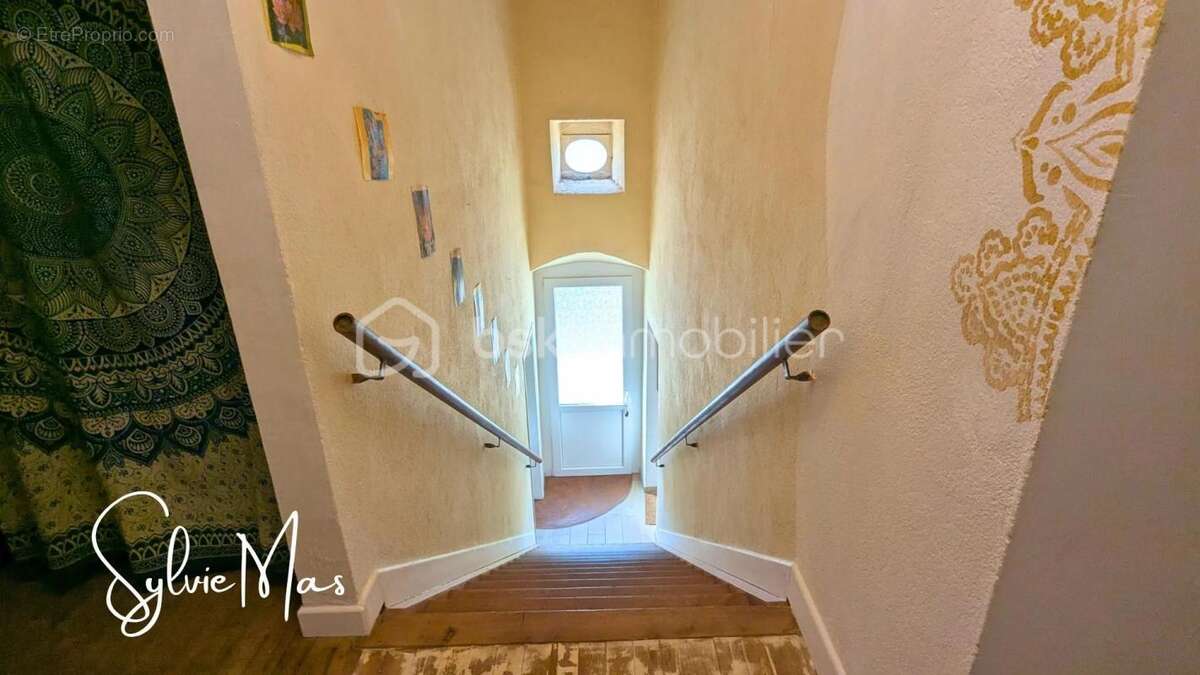 Maison à LACAPELLE-BIRON