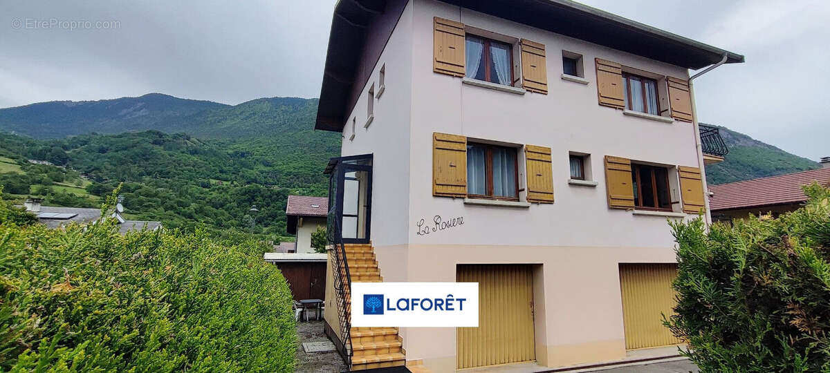 Appartement à AIGUEBLANCHE