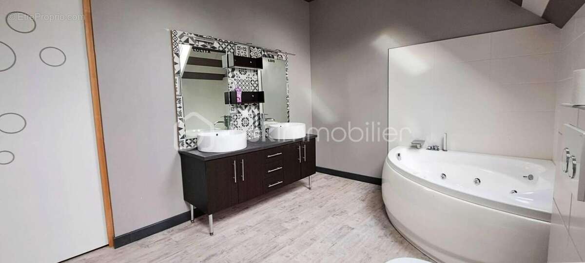 Maison à POULLAOUEN