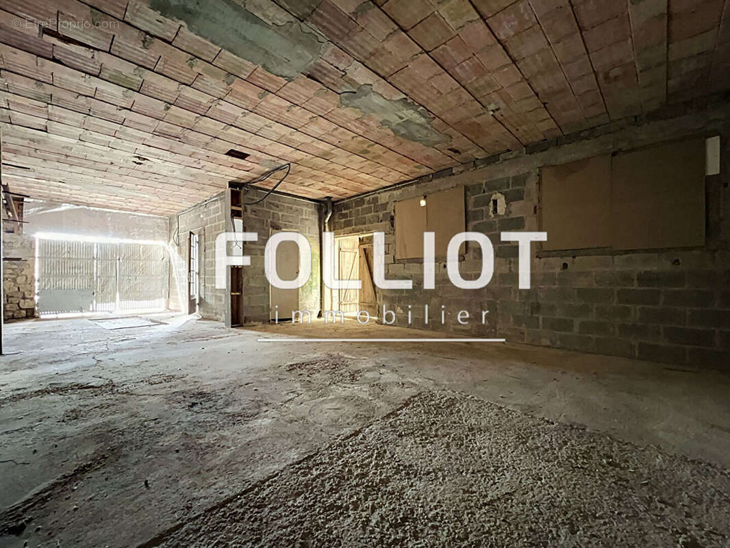 A VENDRE - Maison à Mouen de 6 pièce(s) 114 m2 - photo 11
