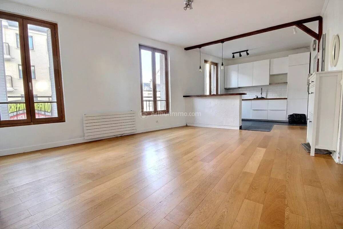 Appartement à ASNIERES-SUR-SEINE