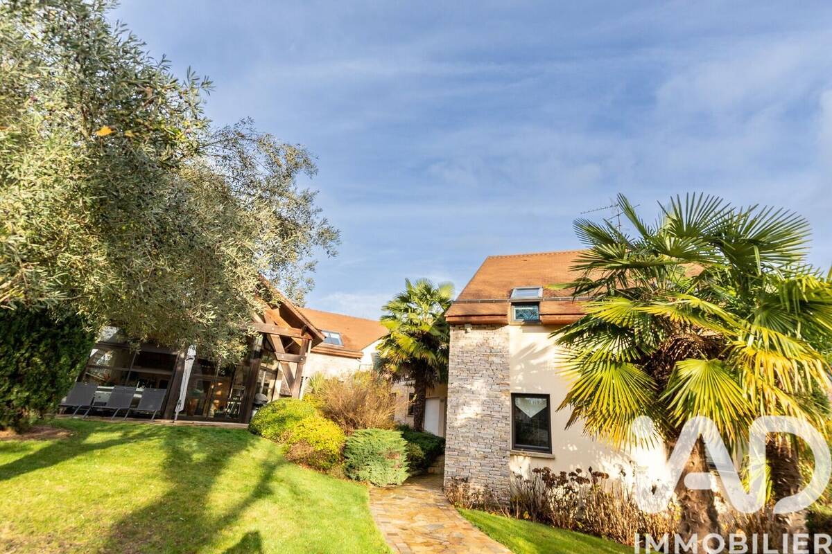 Photo 1 - Maison à VERRIERES-LE-BUISSON