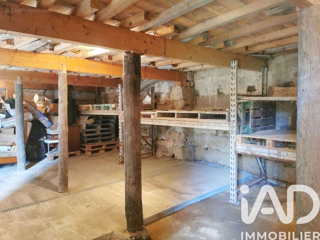 Photo 6 - Maison à LES ARTIGUES-DE-LUSSAC