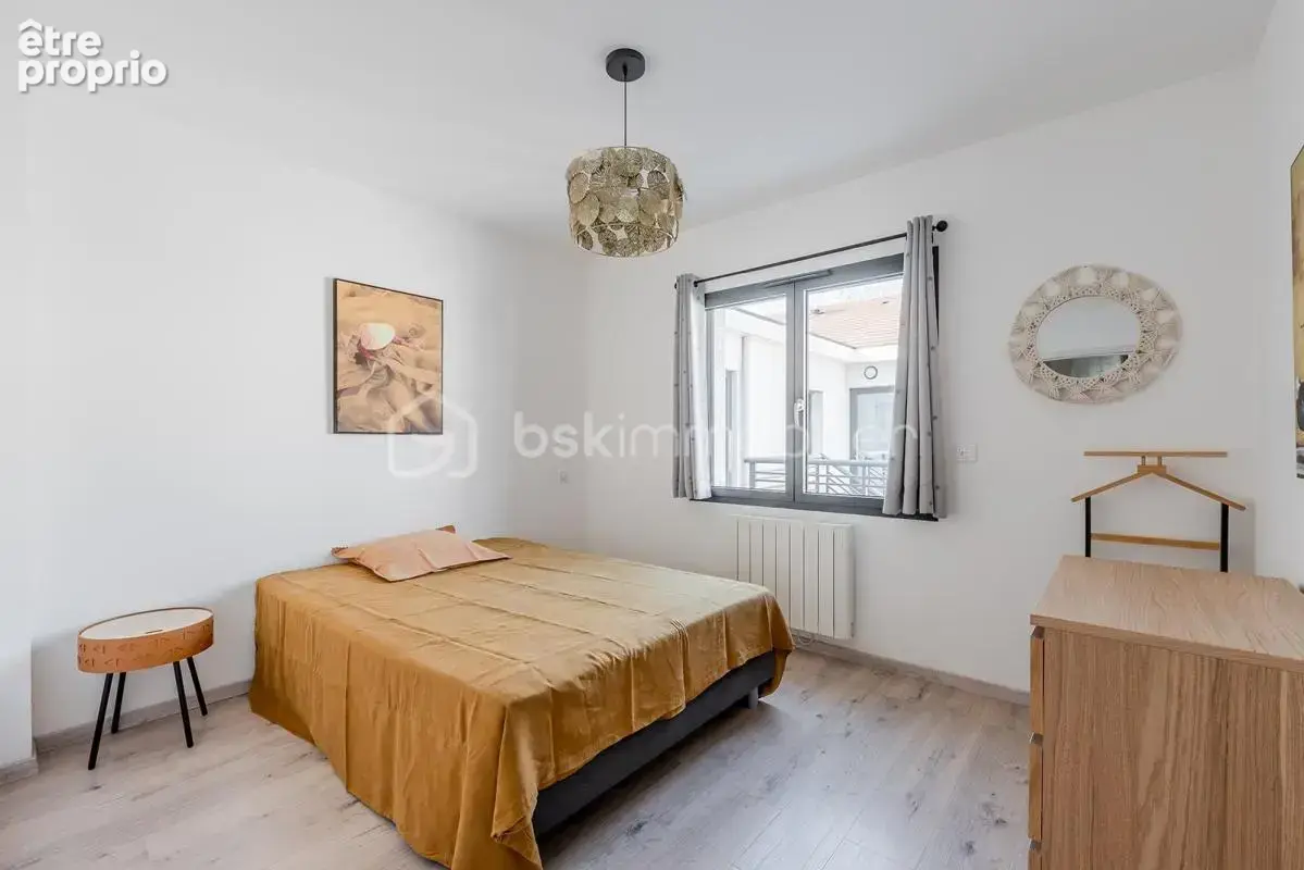T4 spacieux, lumineux avec balcon, cave et place de parking - photo 18