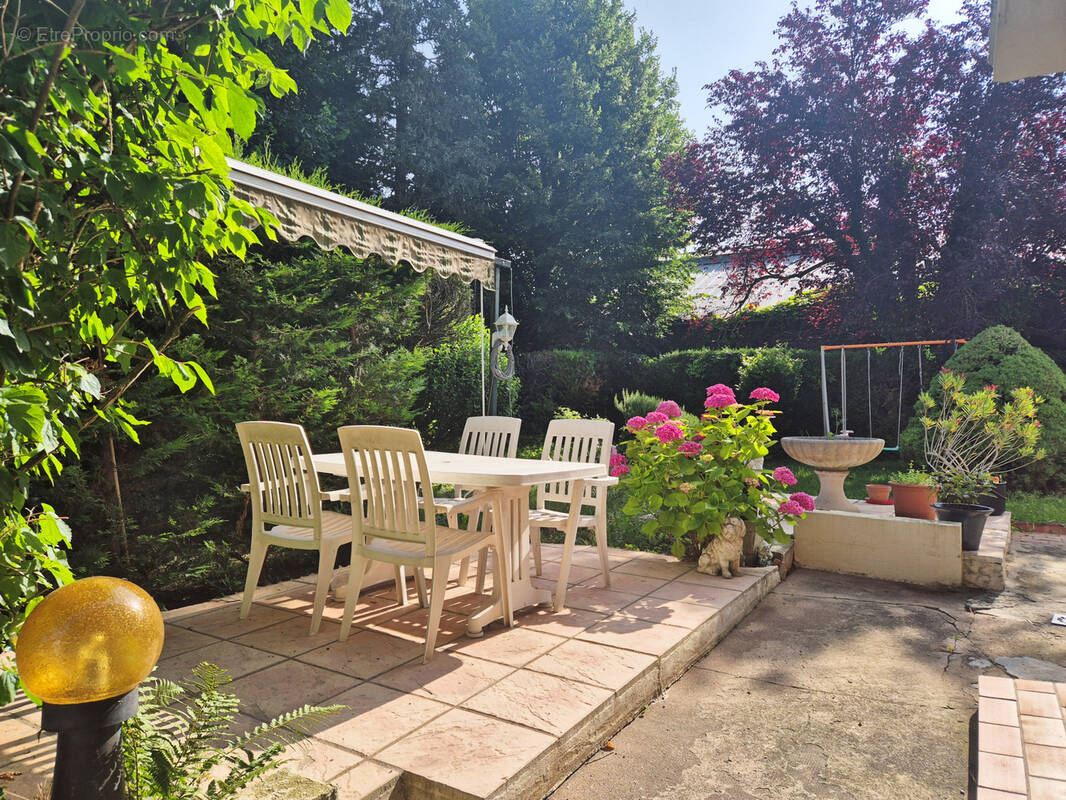 Maison à VILLEURBANNE