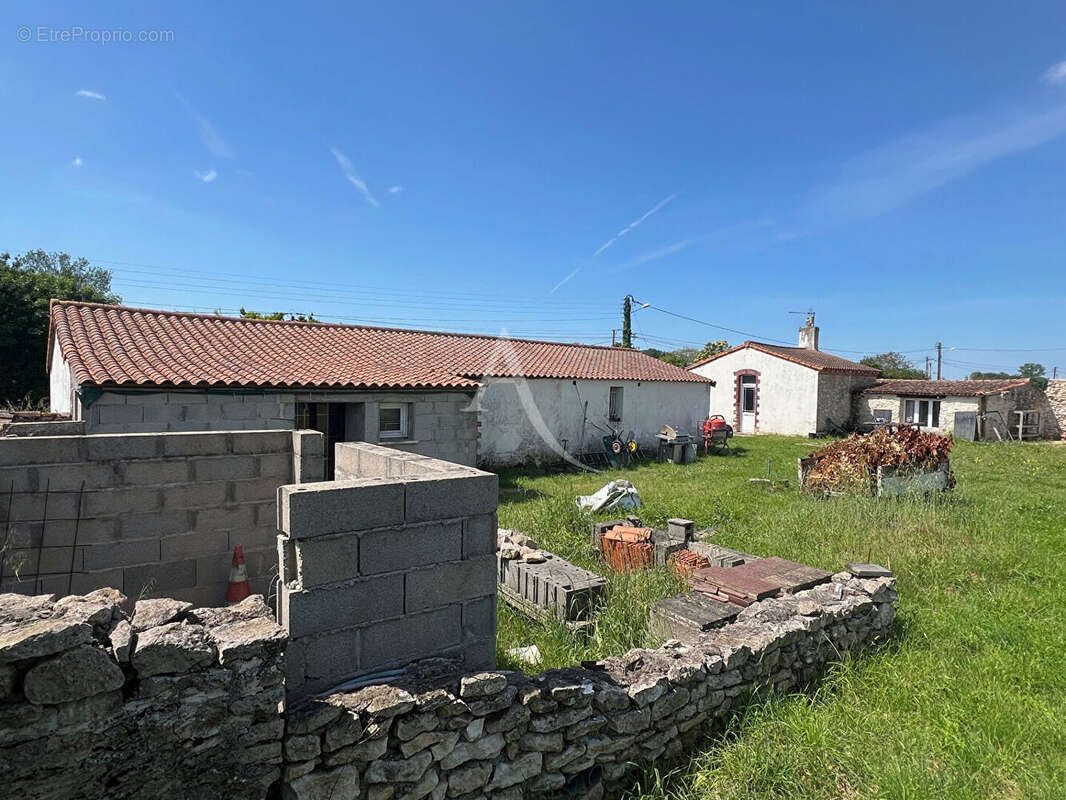 Maison à LONGEVILLE-SUR-MER