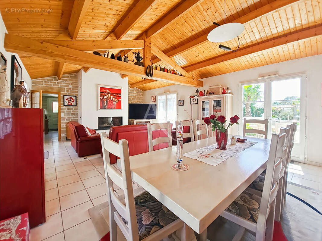 Maison à NOTRE-DAME-DE-MONTS