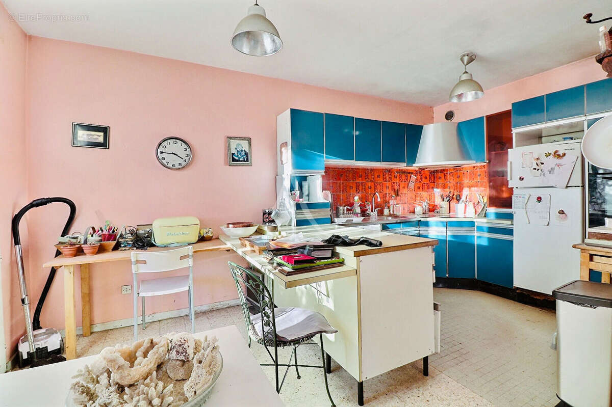 Appartement à MARSEILLE-12E