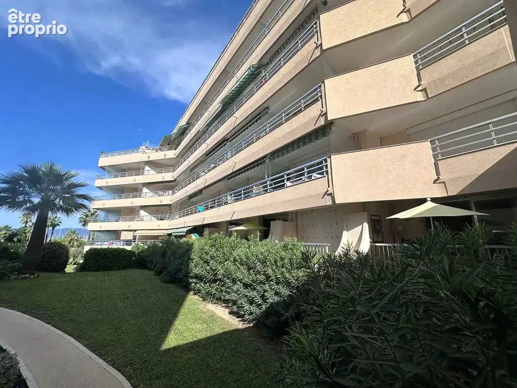 Appartement à SAINT-RAPHAEL