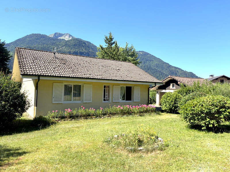 Maison à SAINT-JEOIRE