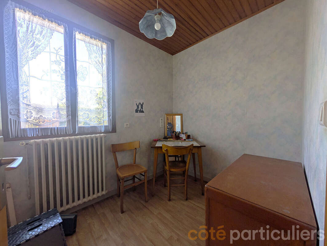 Maison La Loubiere 5 pièce(s) 104 m2 - photo 8