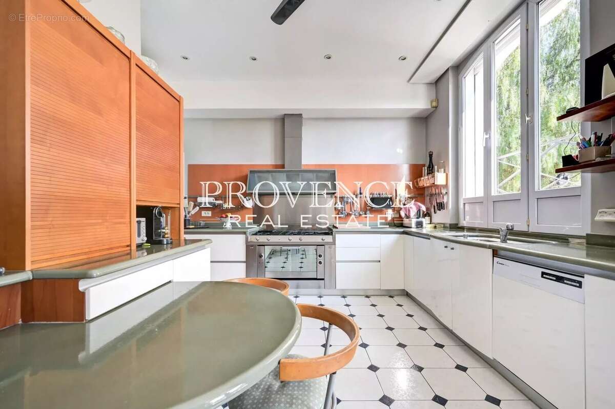 Maison à MARSEILLE-8E