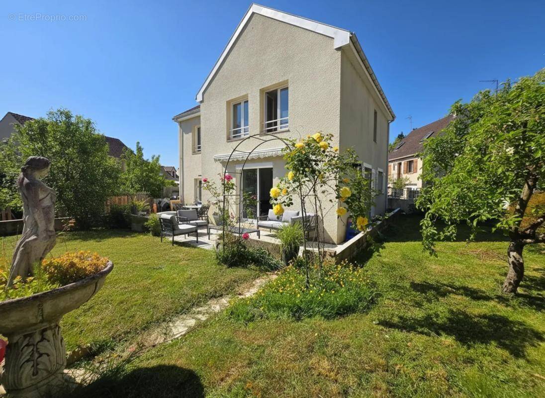 Maison à NOGENT-SUR-OISE