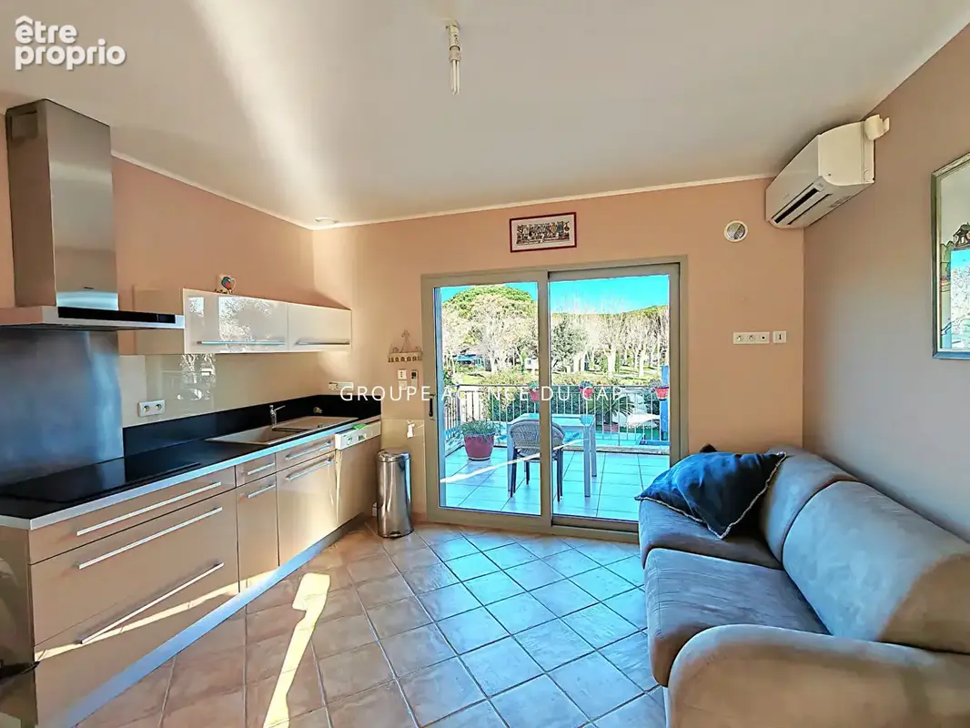 A vendre villa 7 pieces 4 chambres piscine appartement independant proche centre ville et bord de mer a saint aygulf - photo 17