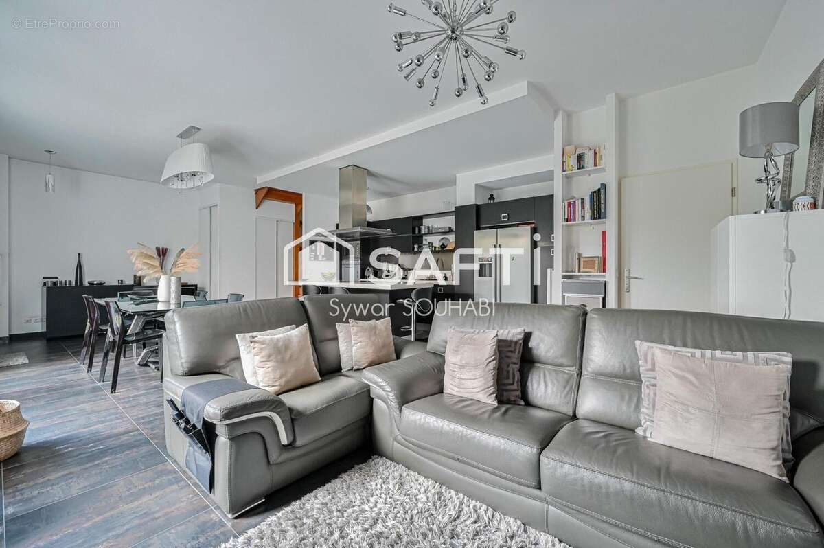 Photo 6 - Maison à NANTERRE