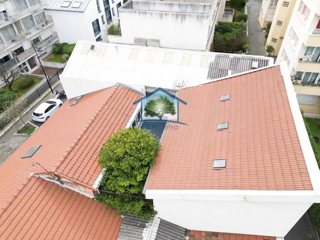 Appartement à COURBEVOIE