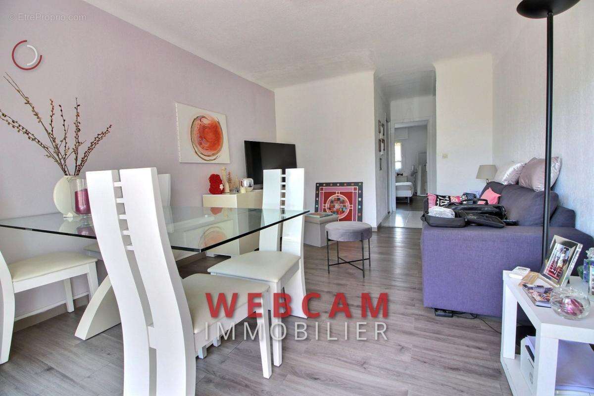 Appartement à LE CANNET