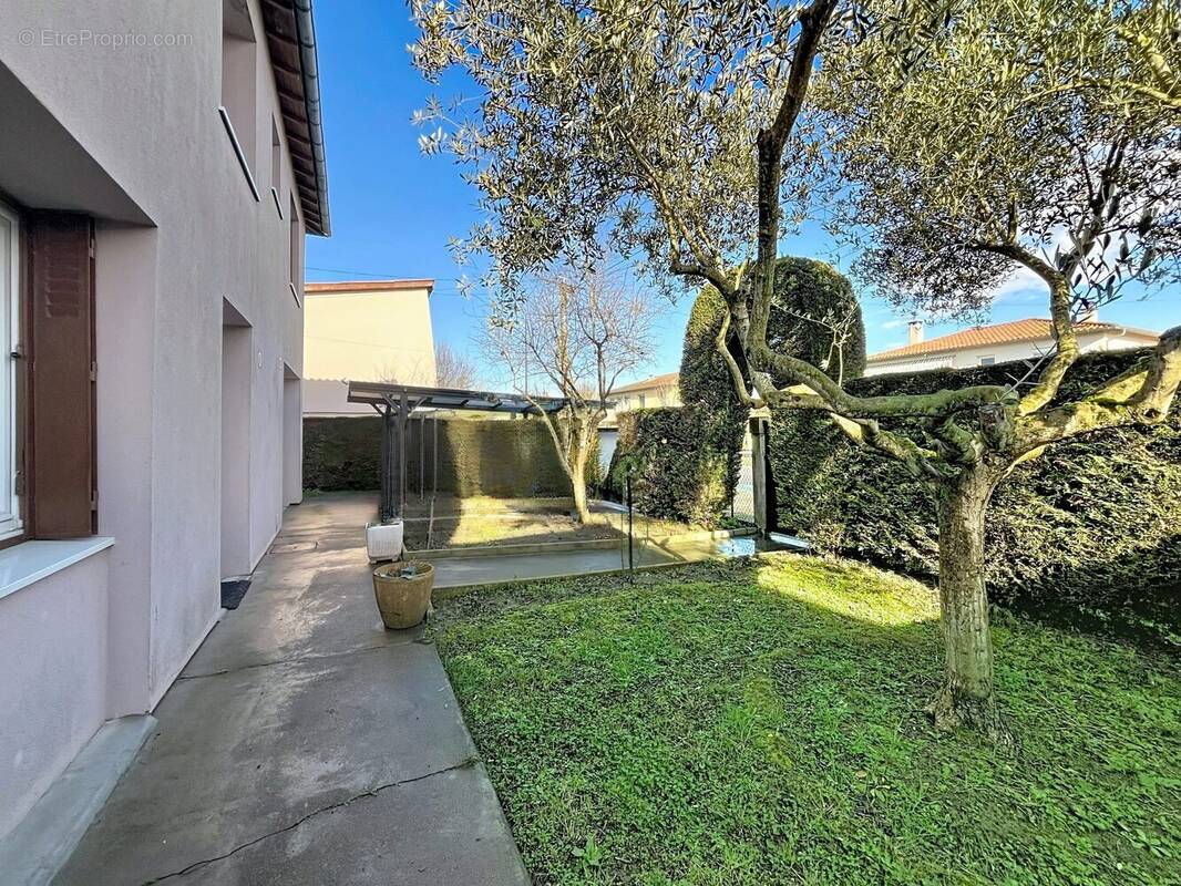 Maison à VILLEMUR-SUR-TARN