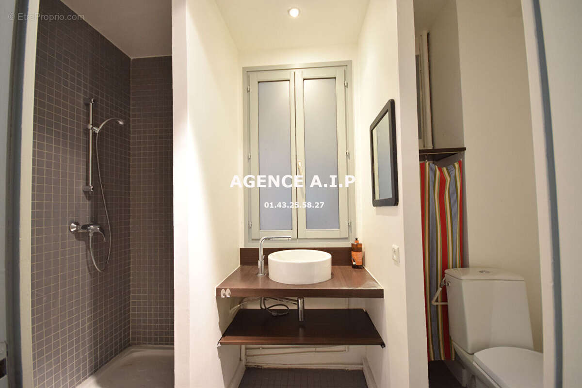 Commerce à PARIS-10E