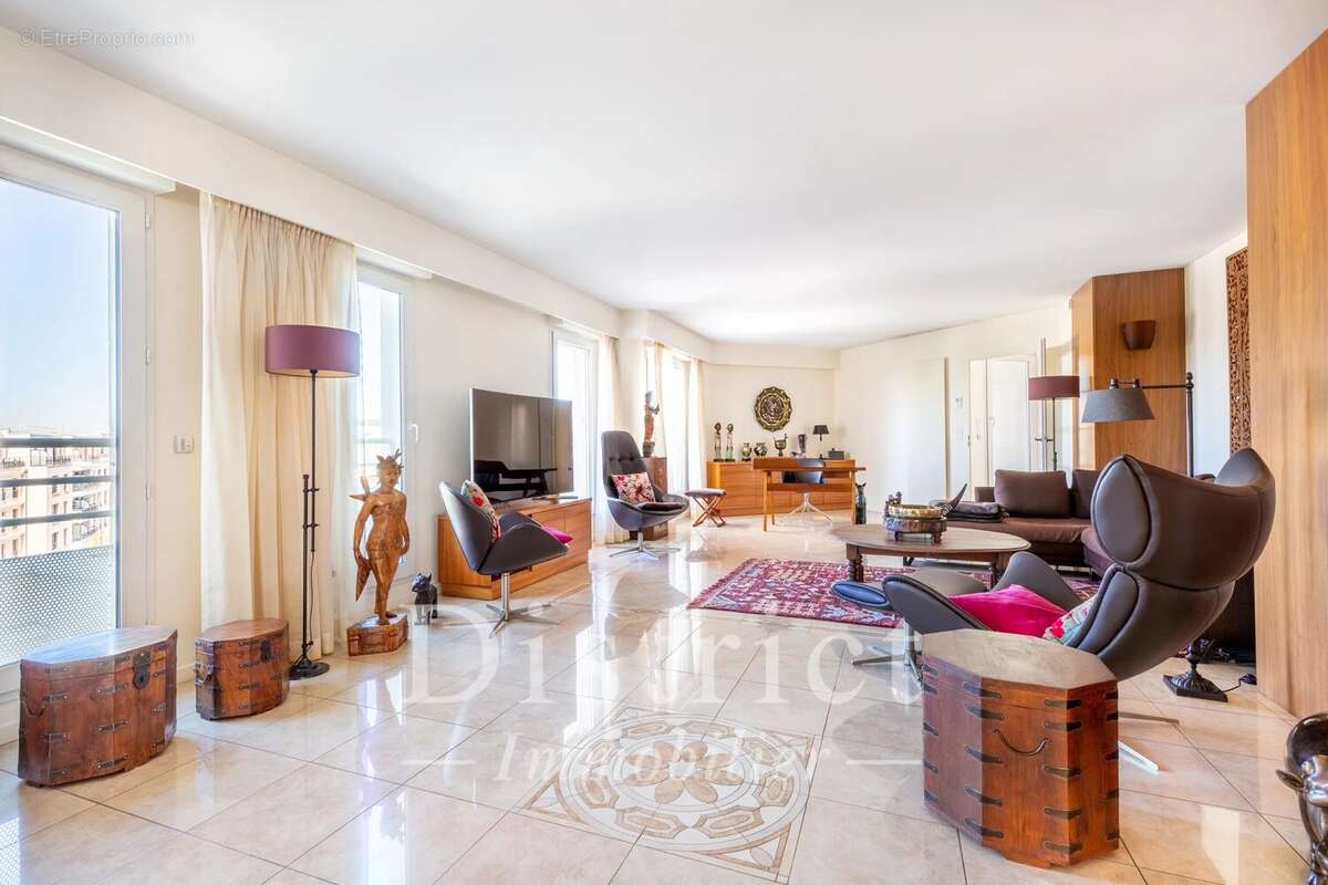 Appartement à CHATILLON