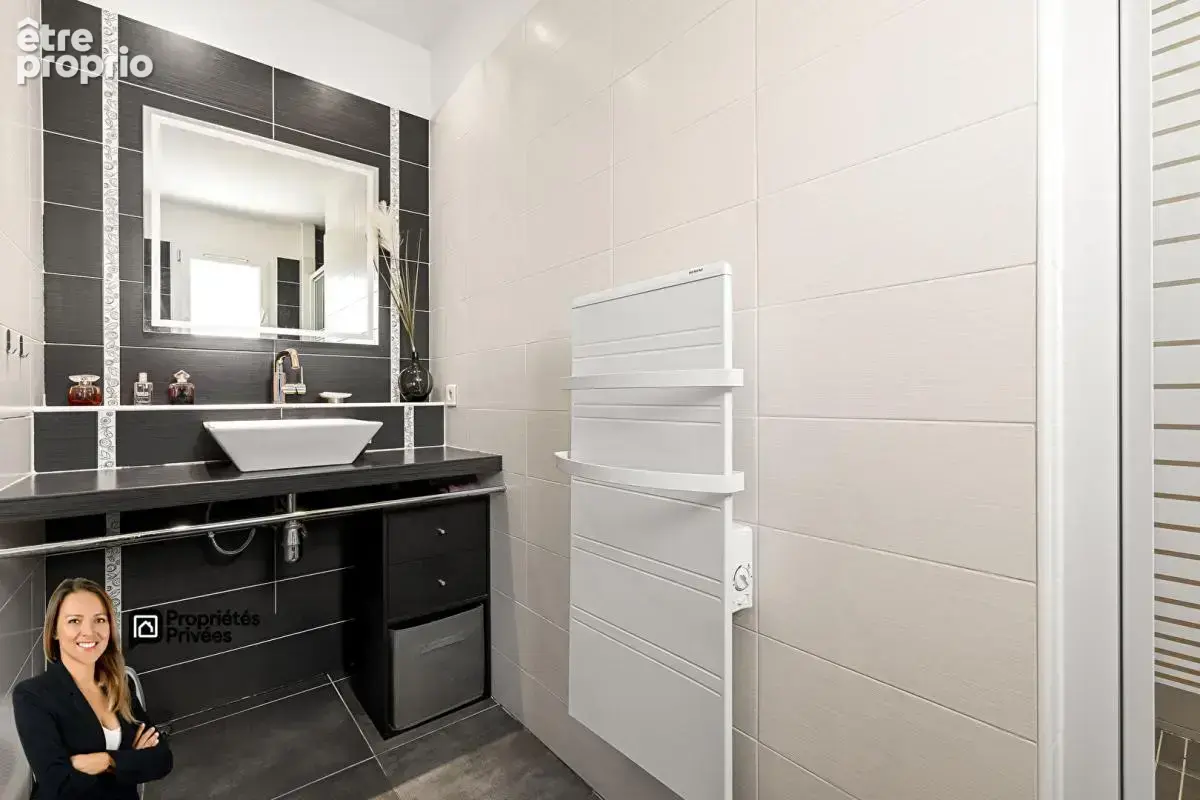 Maison individuelle 4 pièces avec chalet et bassin de baignade - photo 13