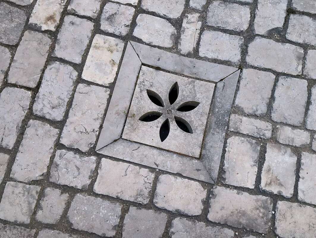 Appartement à UZES