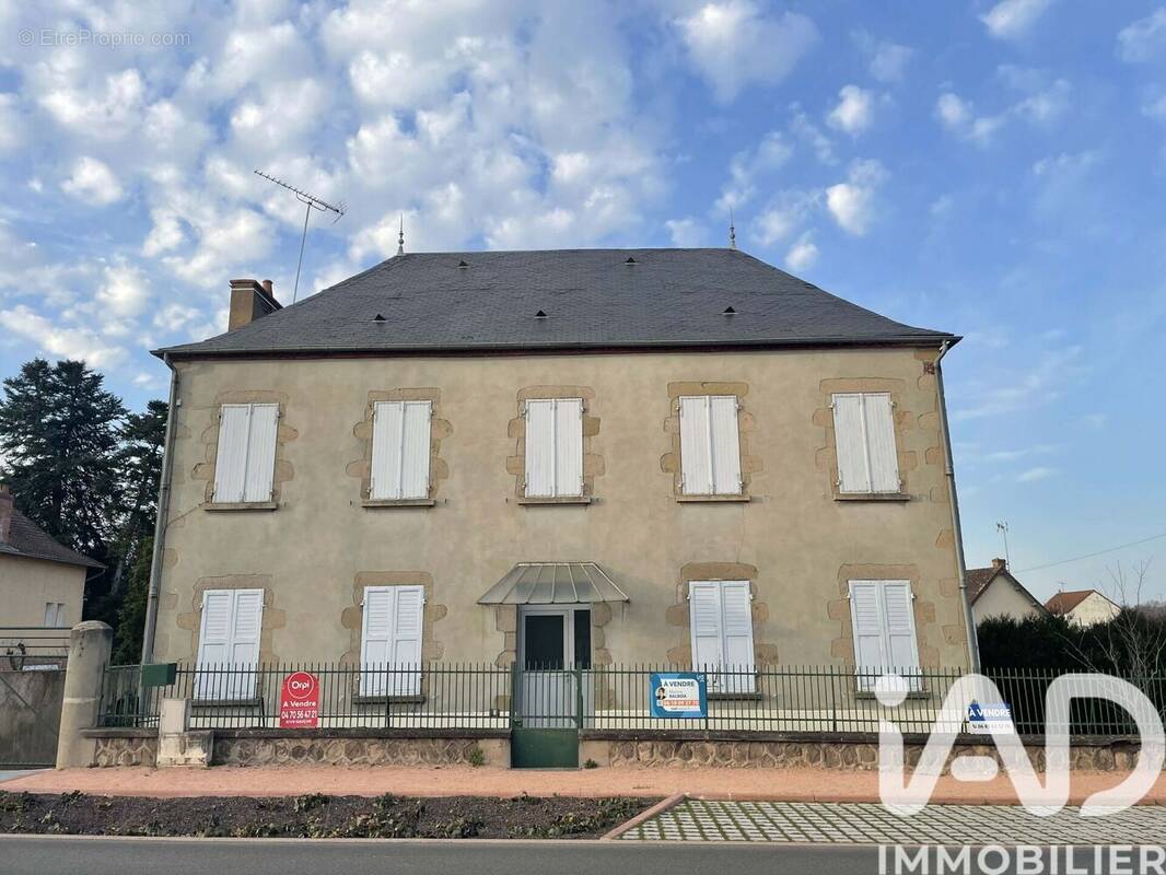 Photo 1 - Maison à LAPALISSE