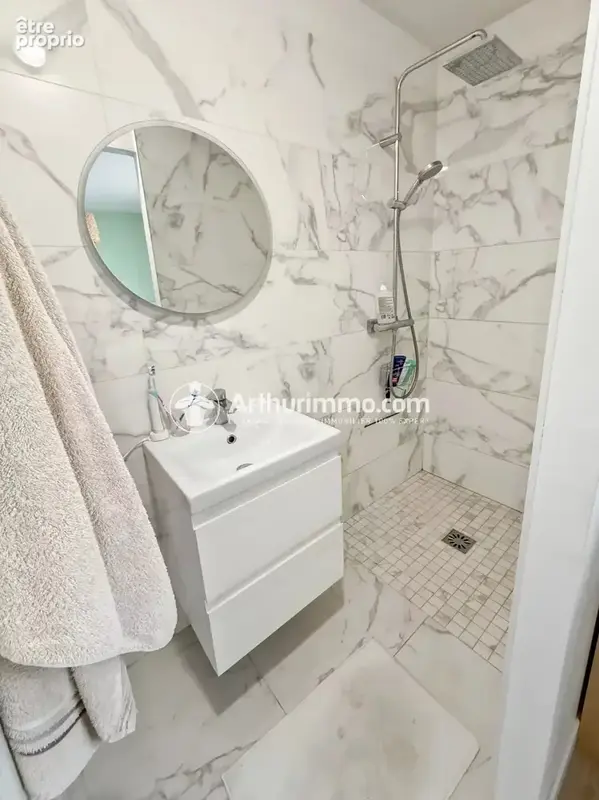 Maison de 5 pieces avec sous-sol et dependances - photo 11