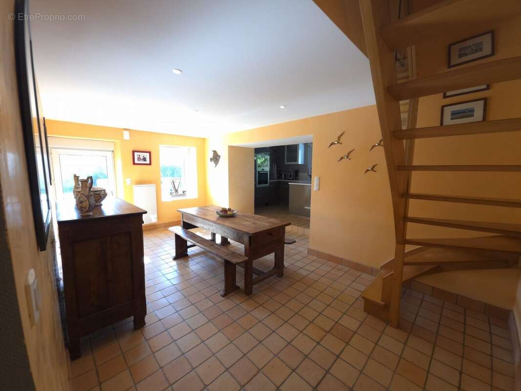 Maison à SAINT-CARREUC