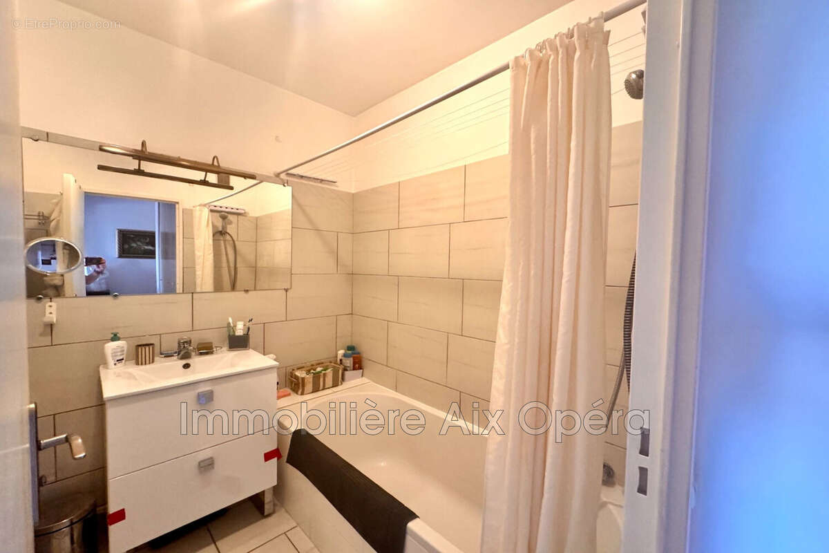 Appartement 91 m² à Aix-En-Provence  - photo 6