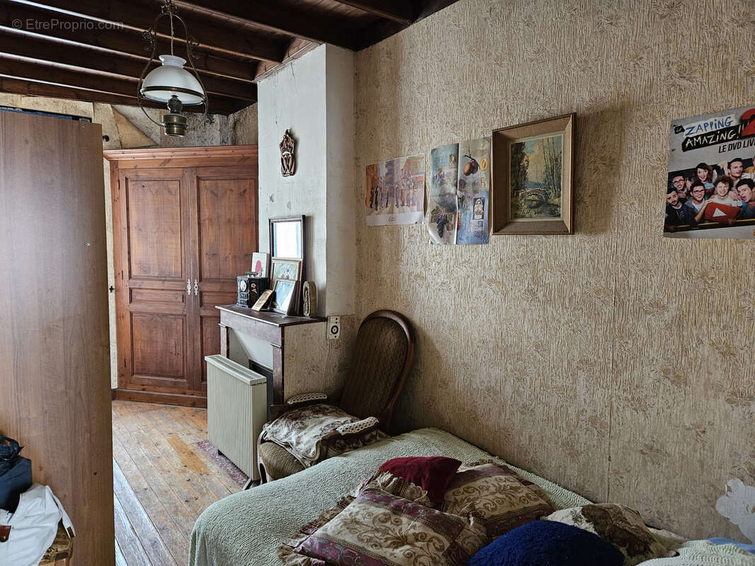 Maison à LE VANNEAU-IRLEAU