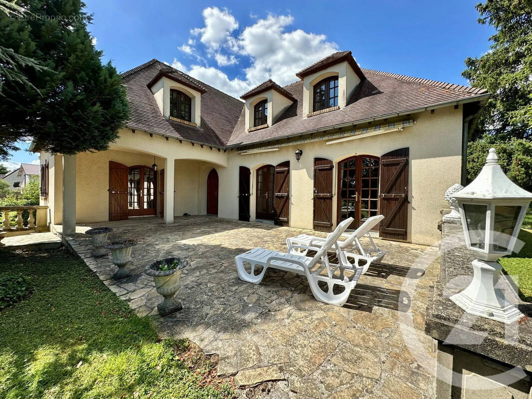 Maison à THORIGNY-SUR-MARNE