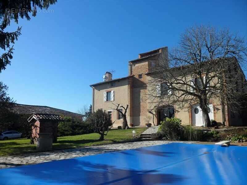 Maison à LA SALVETAT-BELMONTET