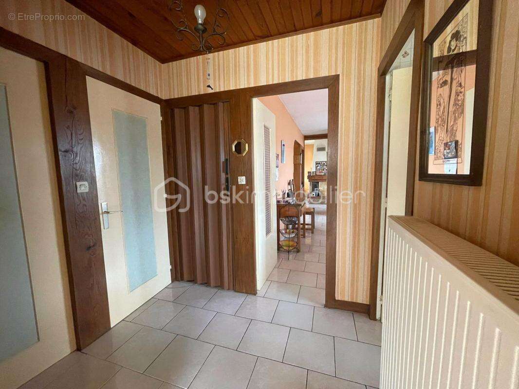 Maison à AULNOIS-SOUS-LAON