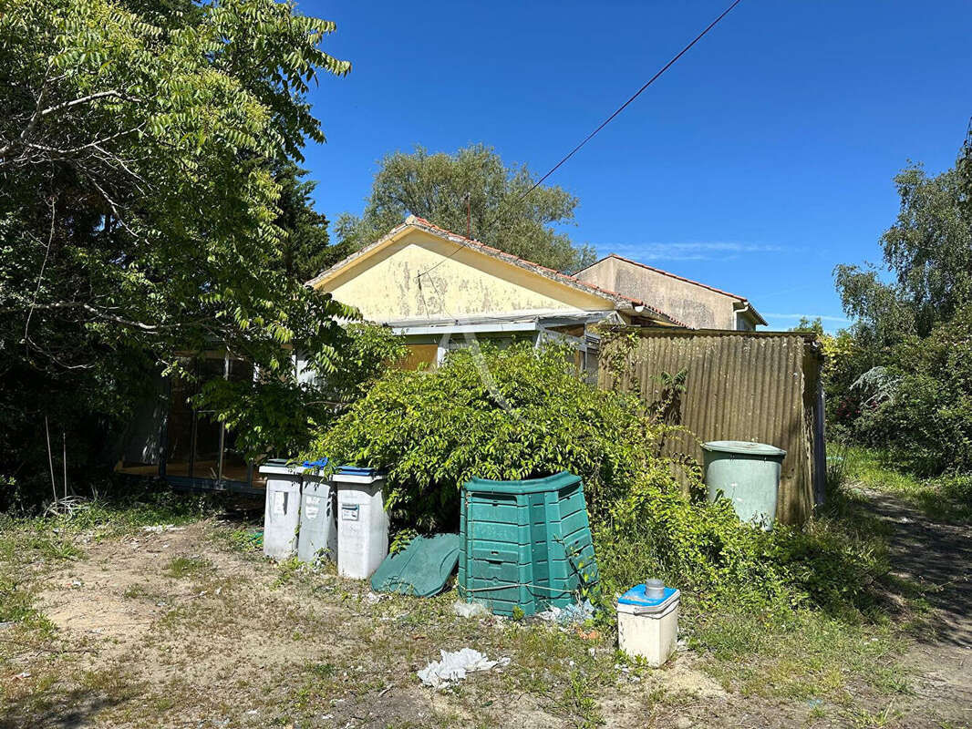 Maison à LE PERRIER