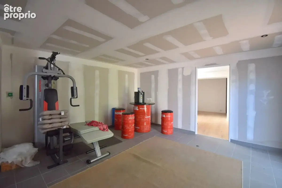 Maison d'habitation - photo 4