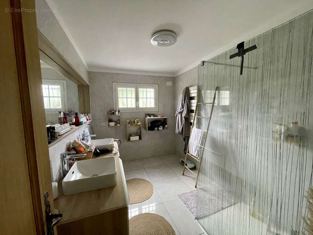 Maison à SAINT-LAURENT