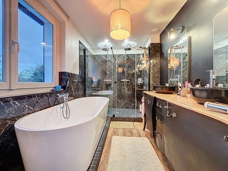Maison à vendre 7 pièces TINQUEUX (51) - photo 14