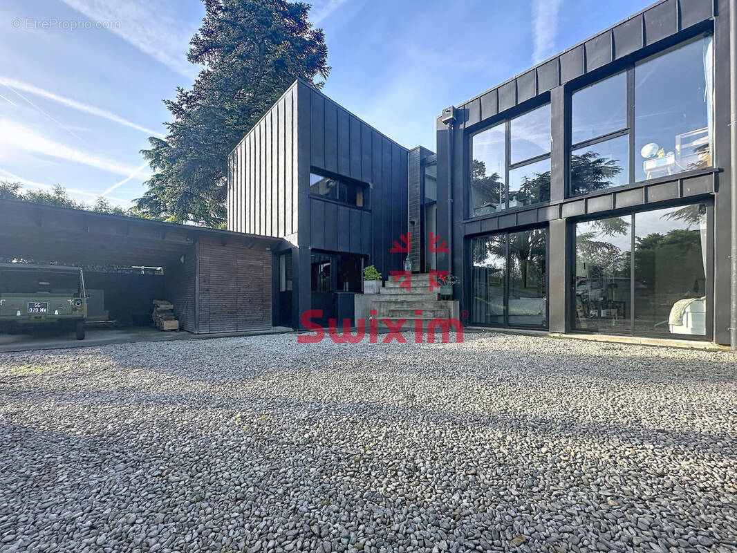 Maison à MONTFORT-L'AMAURY