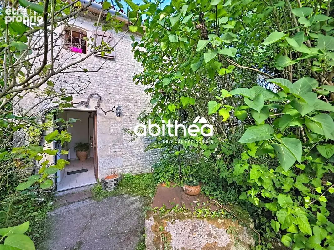 Maison à BARZAN