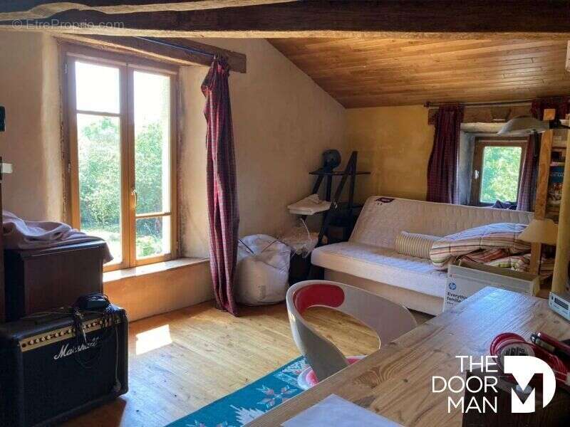 Maison à BEAULIEU-SOUS-PARTHENAY